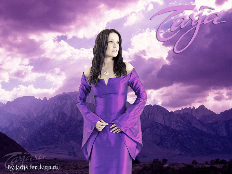 Tarja in purple dress