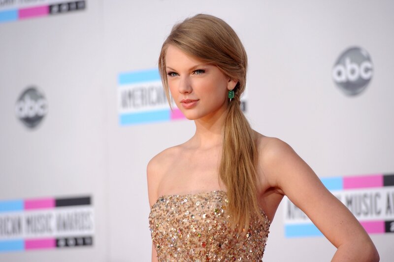 Taylor Swift at American Music Awards