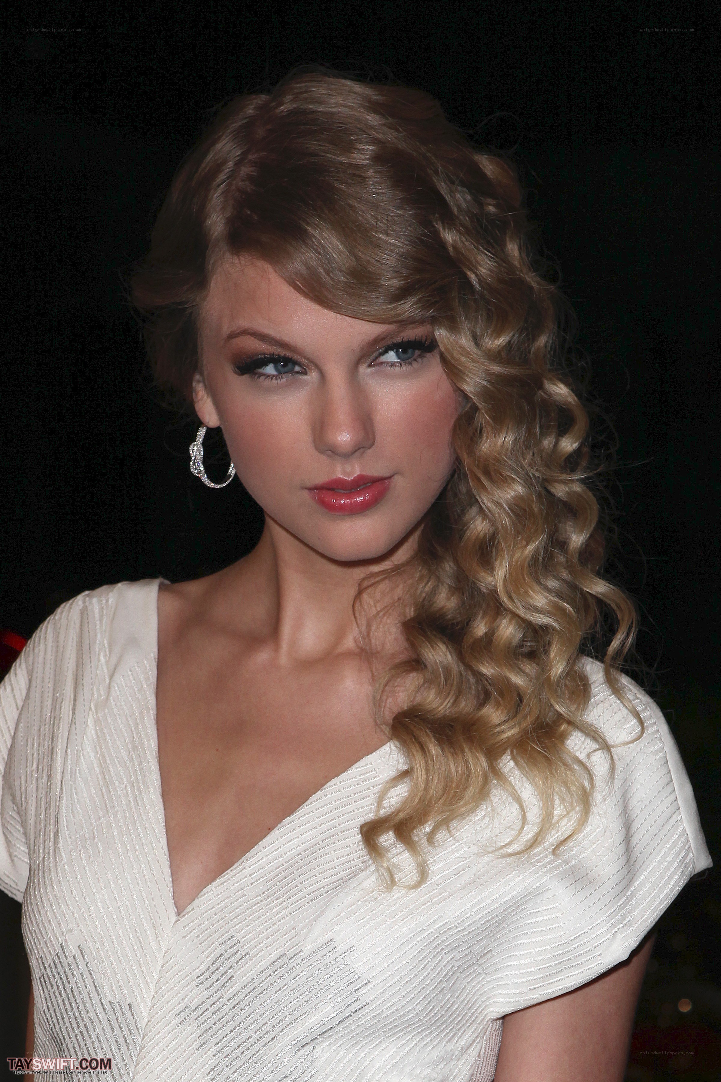 Taylor Swift at an event