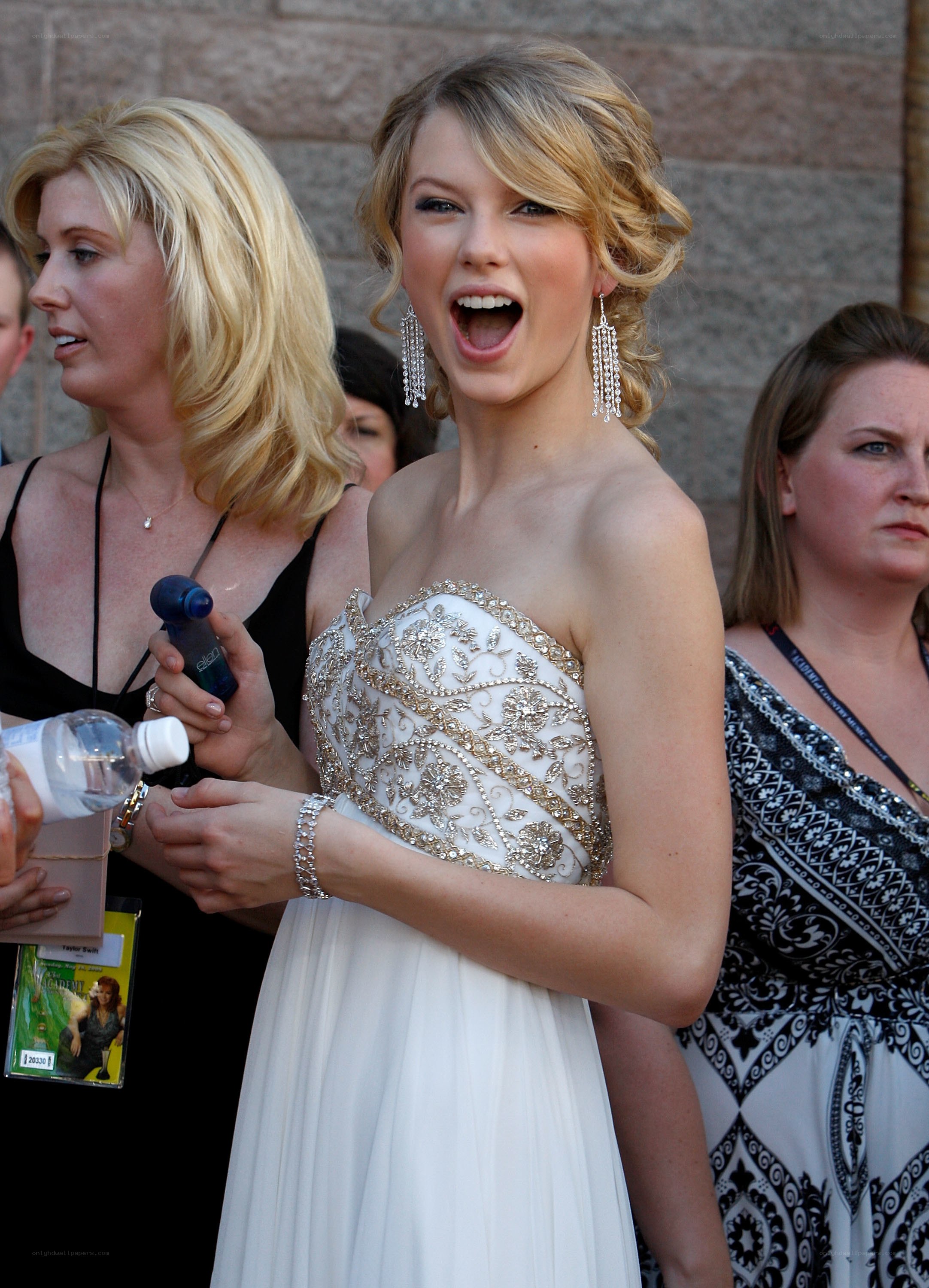 Taylor Swift at an event