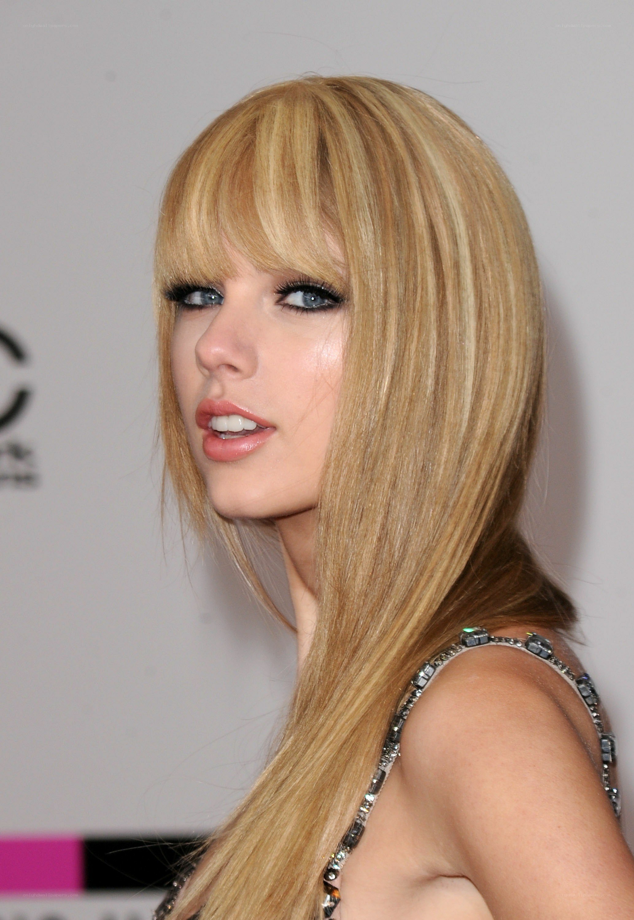 Taylor Swift at an event