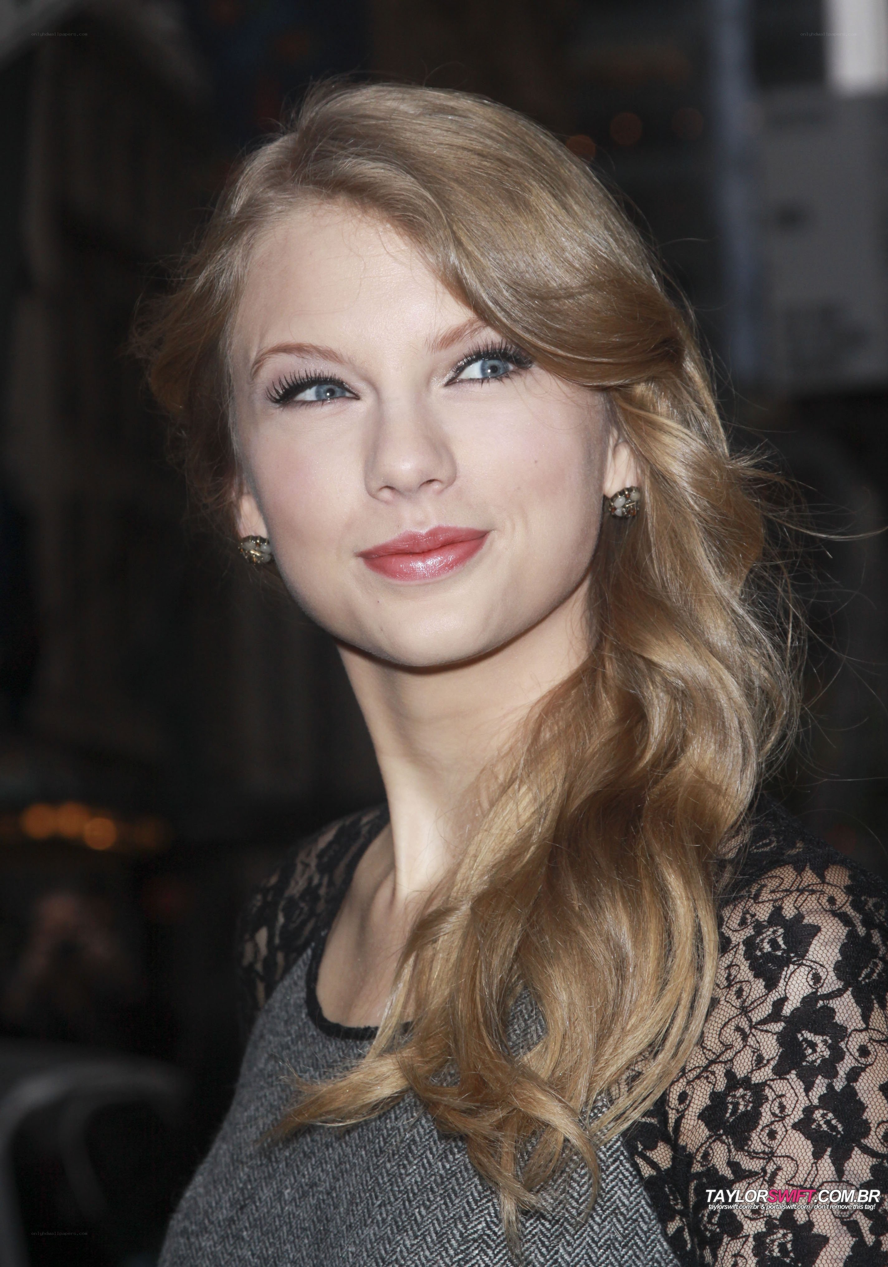 Taylor Swift at event