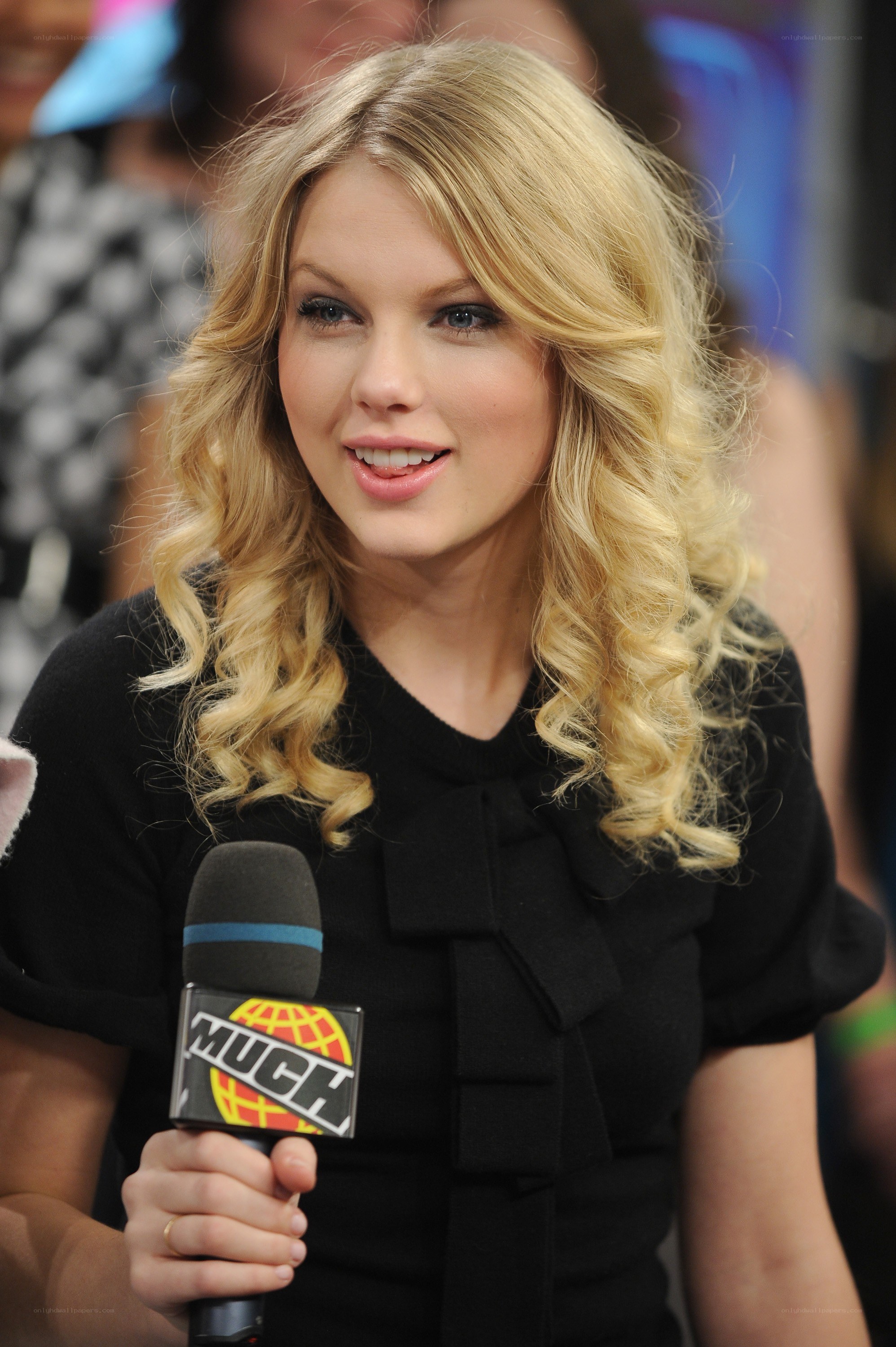 Taylor Swift at MuchMusic