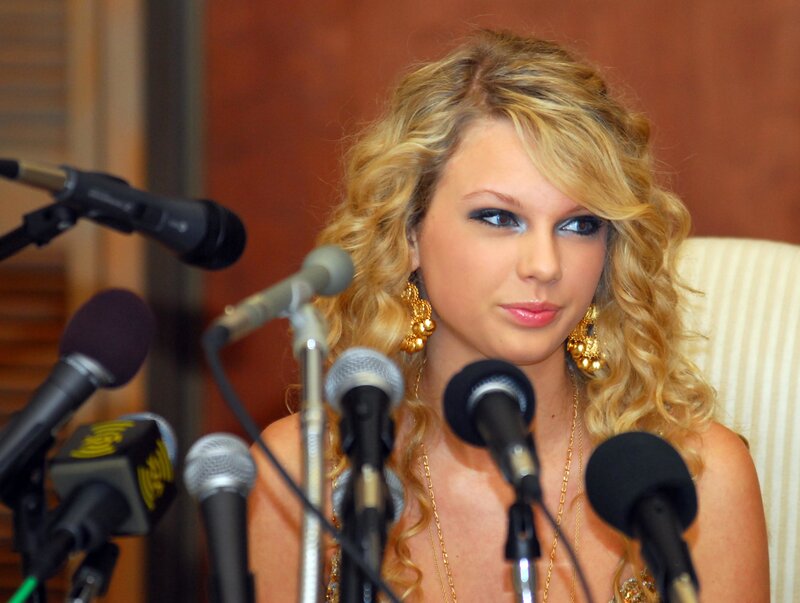 Taylor Swift at press conference