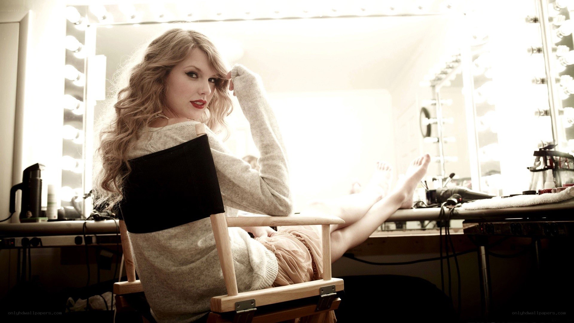 Taylor Swift in dressing room