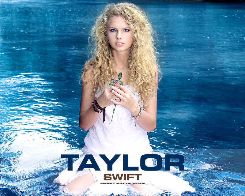 Taylor Swift in water