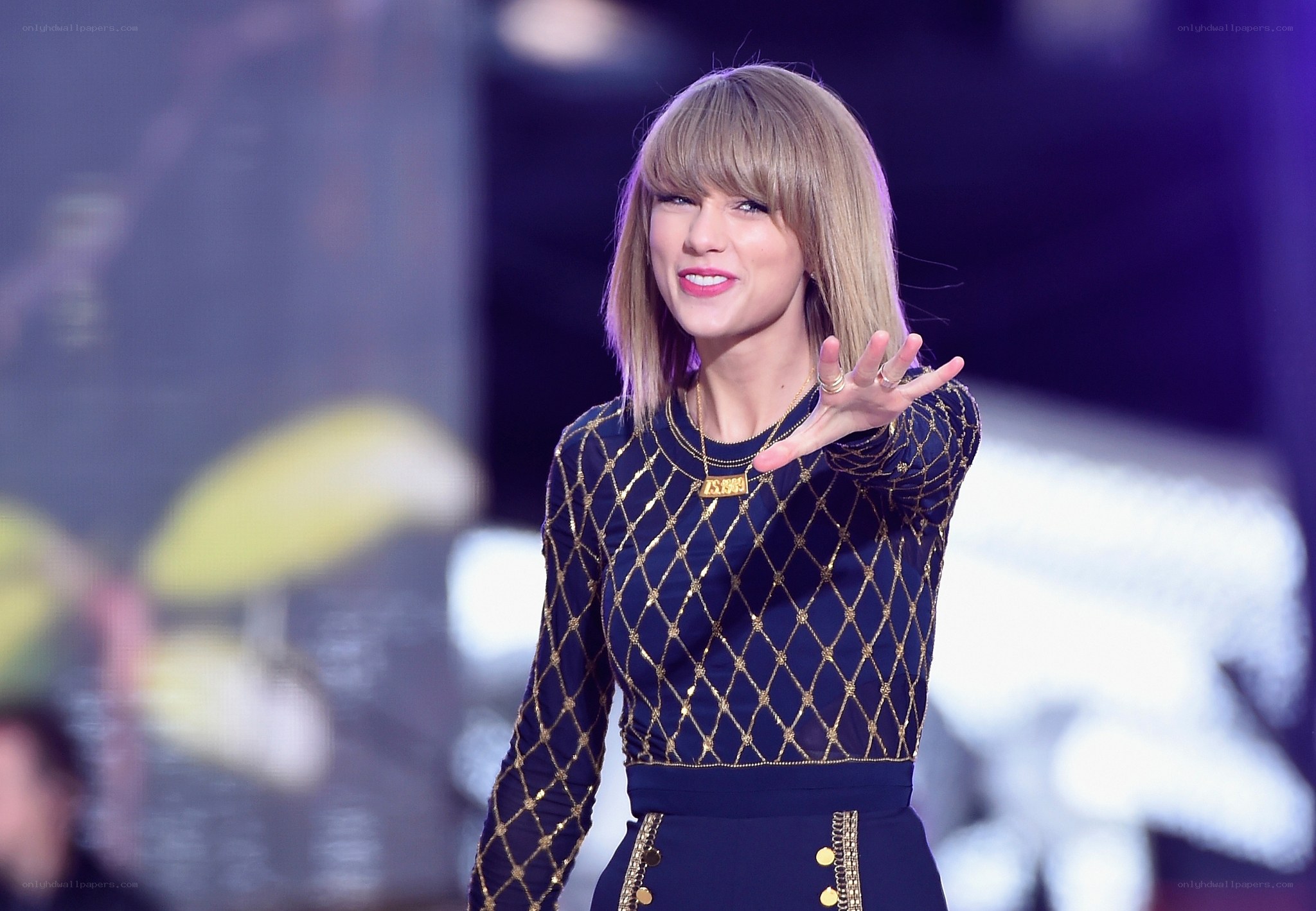 Taylor Swift on stage