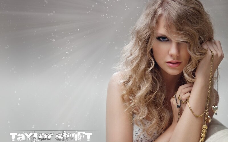 Taylor Swift portrait