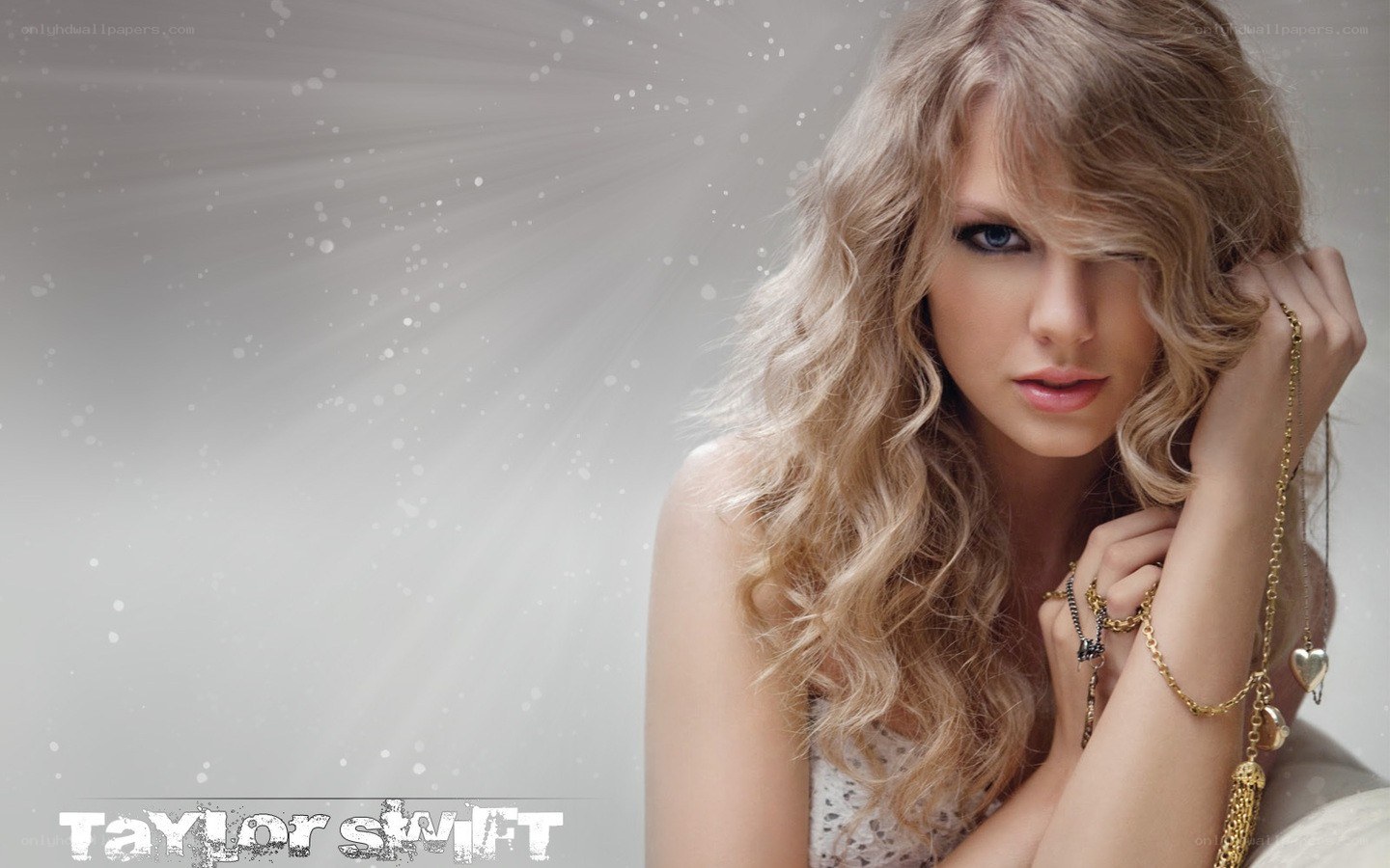 Taylor Swift portrait