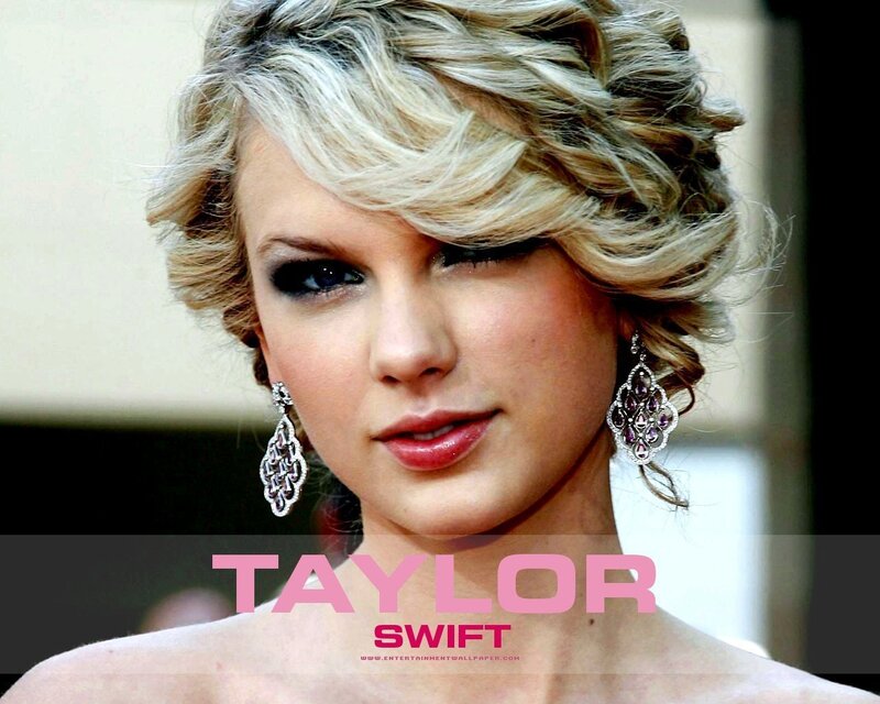 Taylor Swift portrait