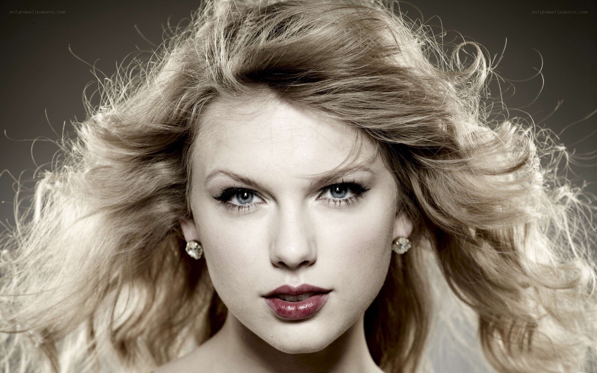 Taylor Swift portrait