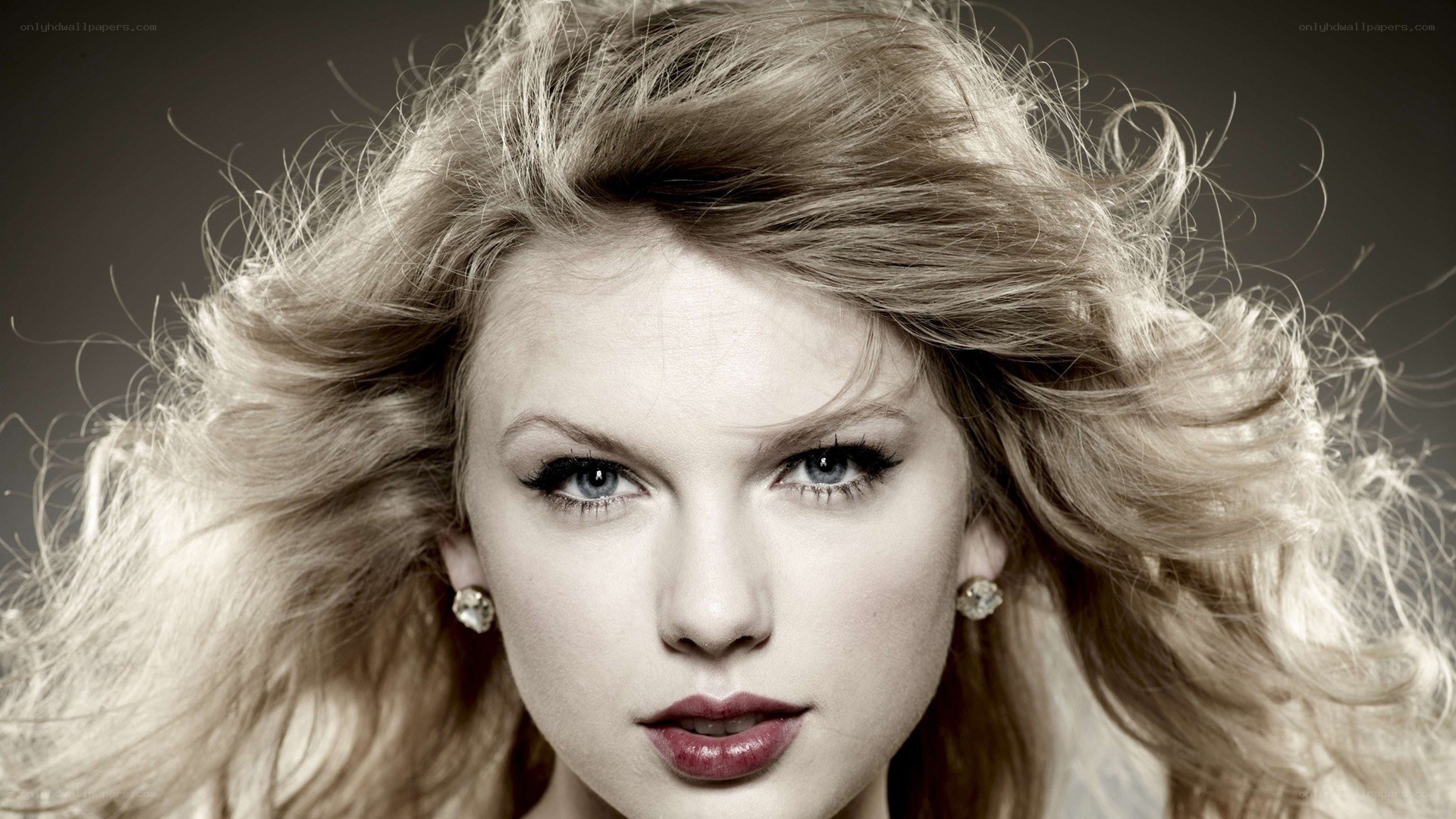 Taylor Swift portrait