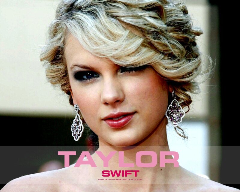 Taylor Swift portrait