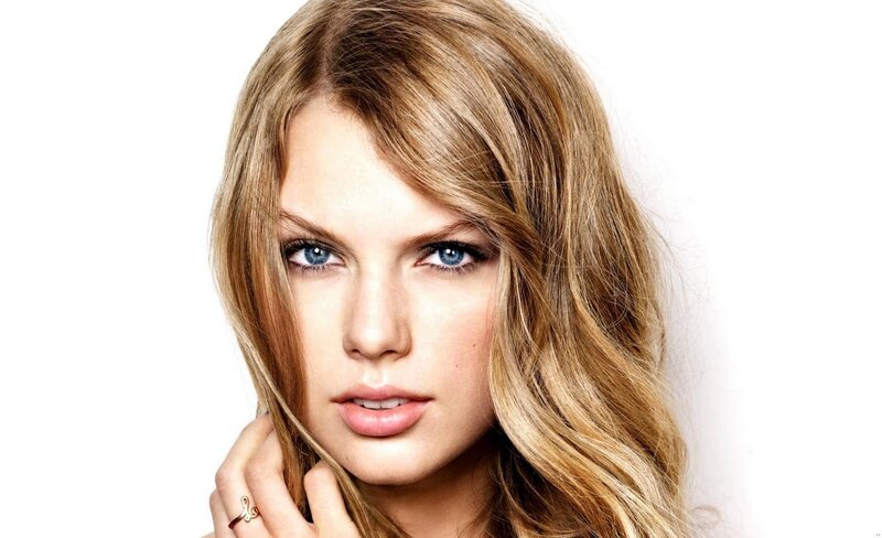 Taylor Swift portrait