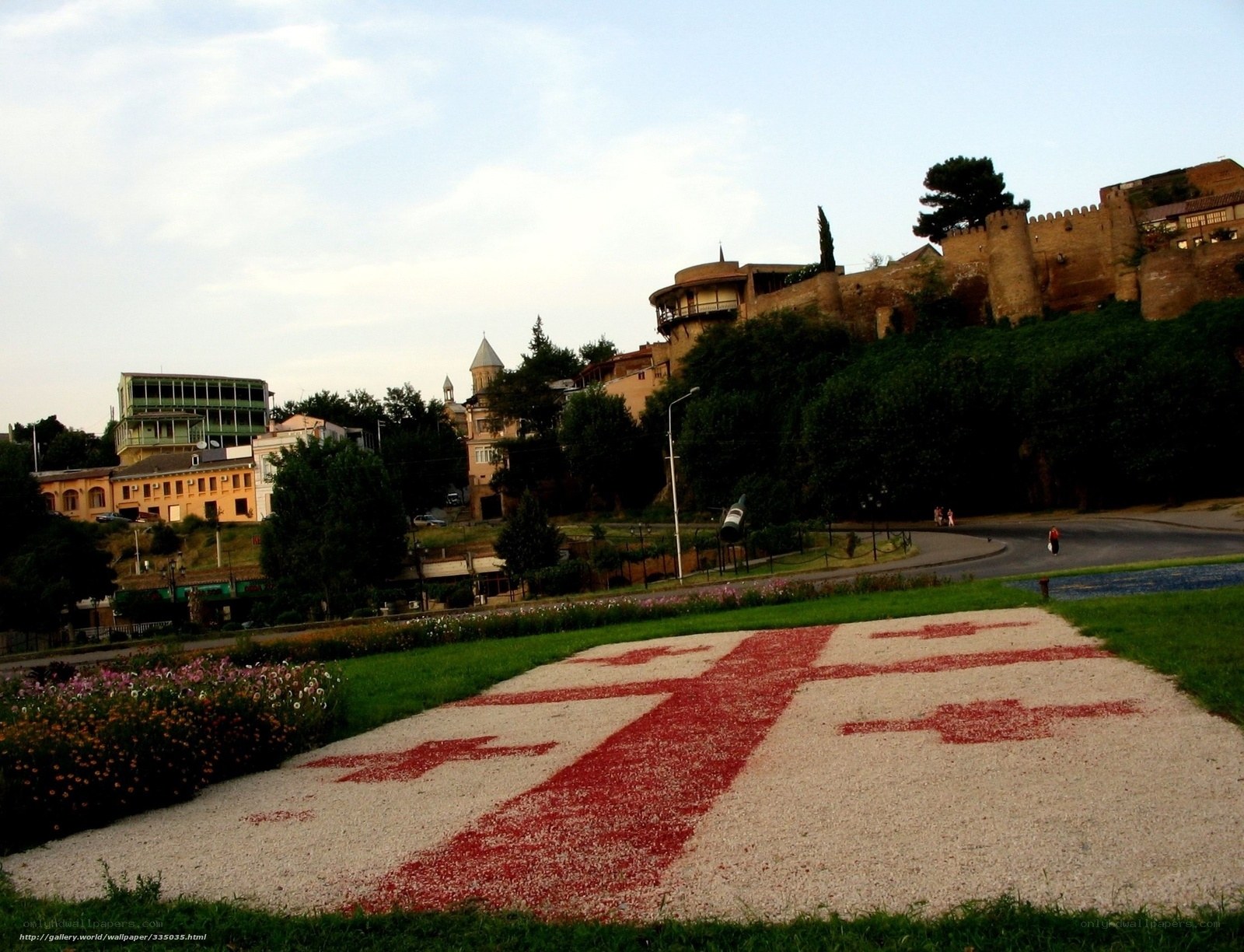 Tbilisi fortress and flag