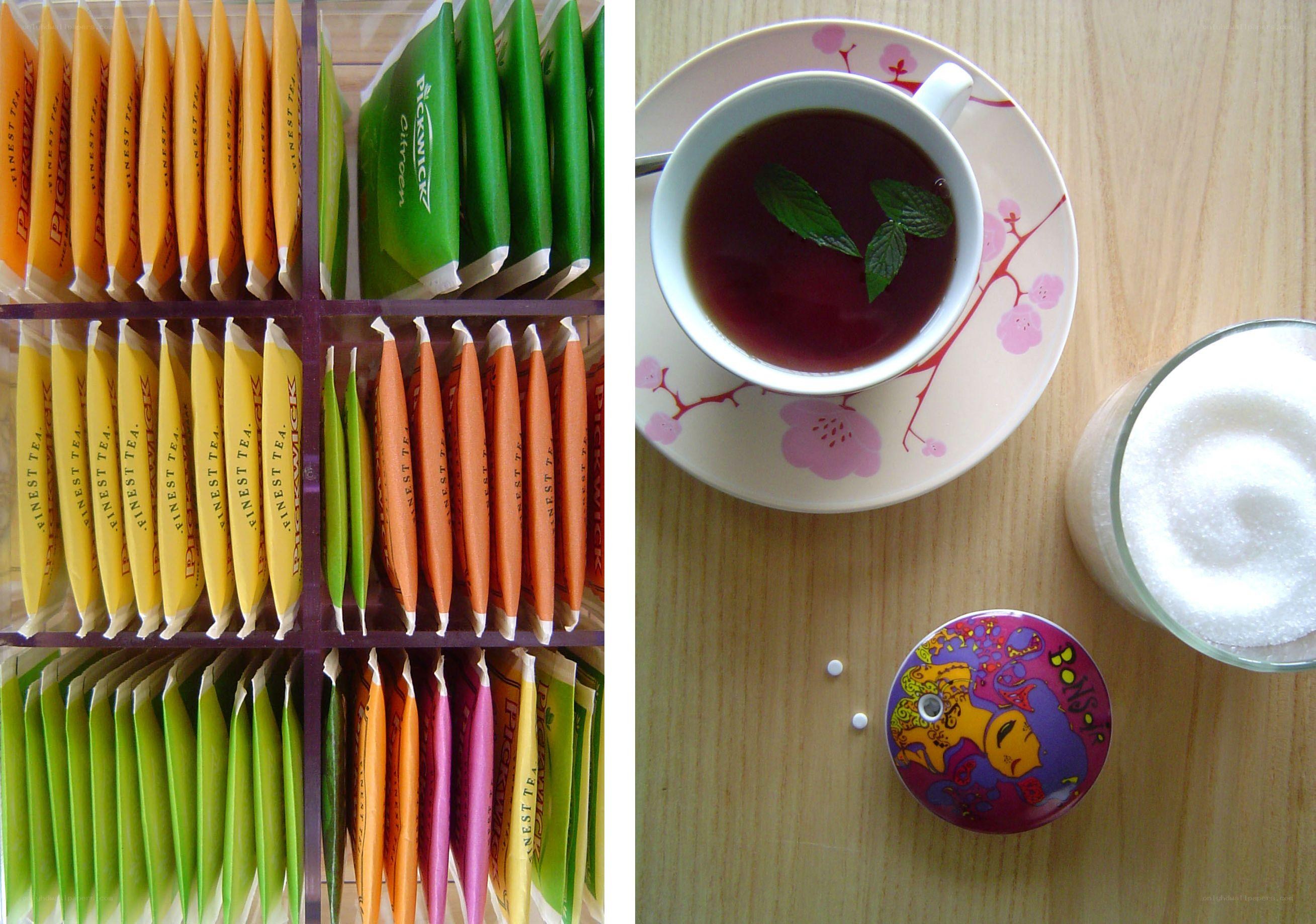 tea bags and tea cup