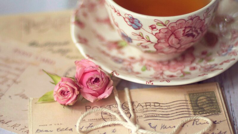 Tea Cup and Roses