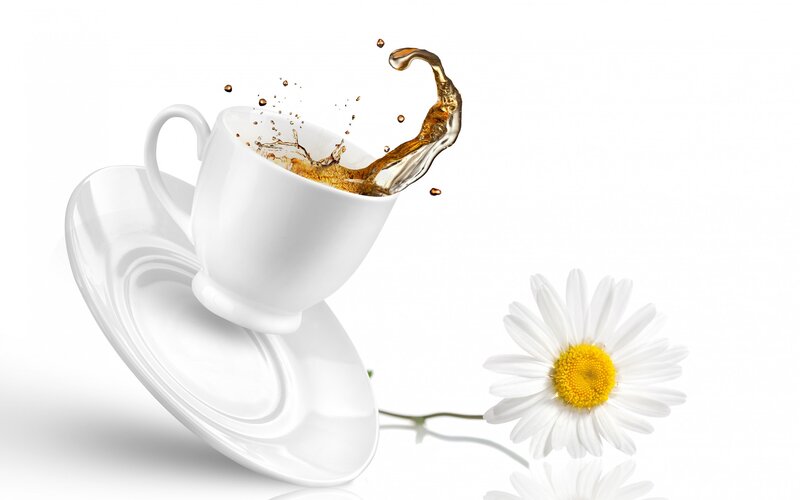 Tea Cup Splashing