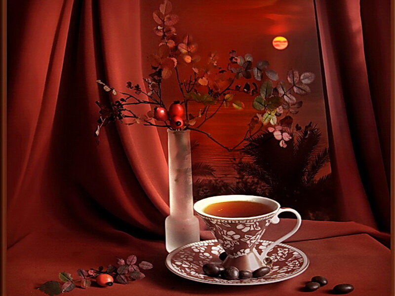 Tea Cup with Berries