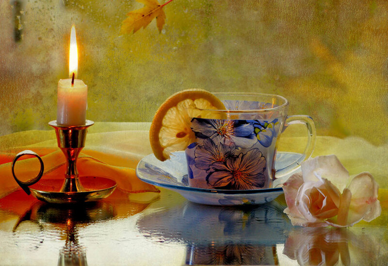 Tea Cup with Candle — Yellow