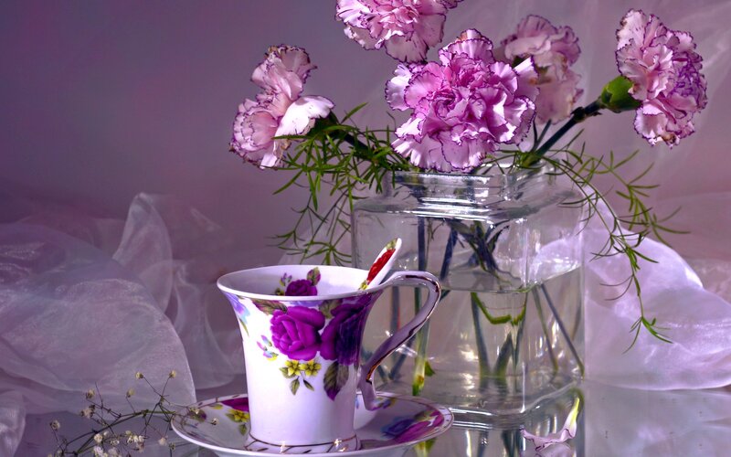 Tea Cup with Carnations