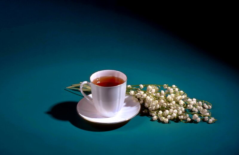 Tea Cup with Flowers — Blue, Dramatic