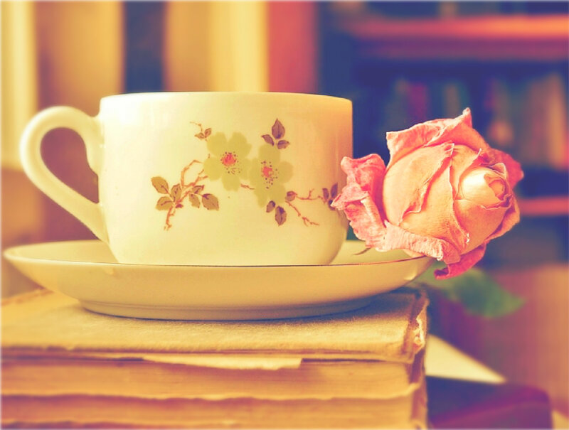 Tea Cup with Rose — Yellow