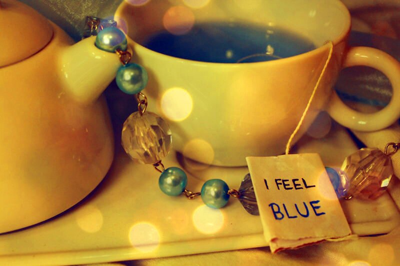 Tea Cup with Tag — Yellow