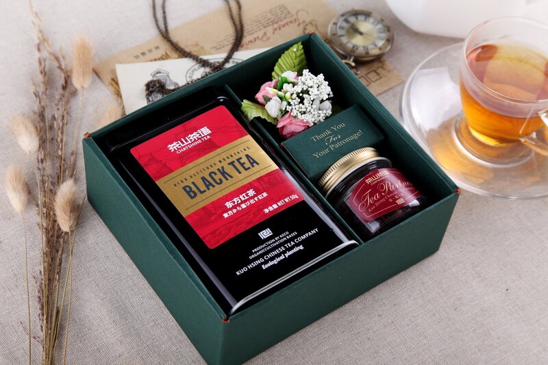 Tea gift box with black tea