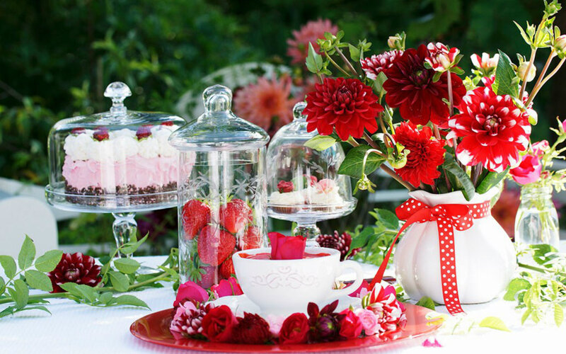 Tea Party Setup — Red