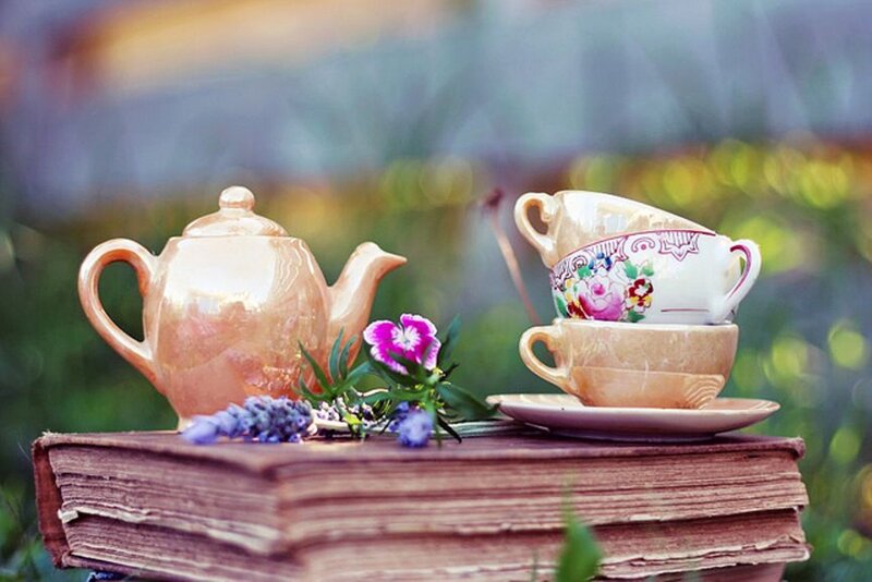 Tea Set on Book — Brown