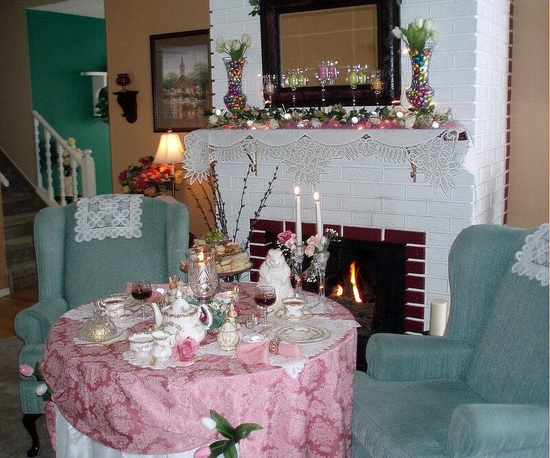 Tea Set on Table — Pink