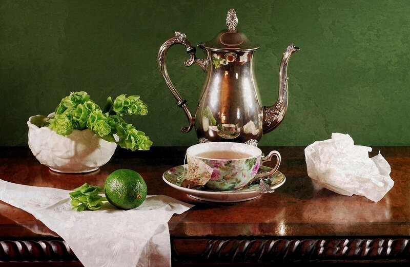 Tea Set on Wooden Table — Green