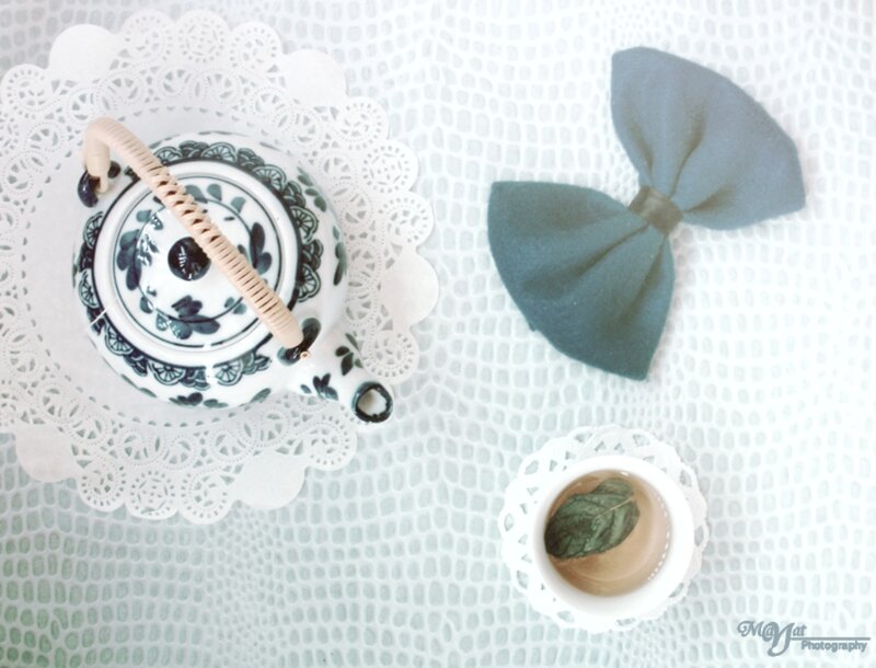 Tea Set with Bow