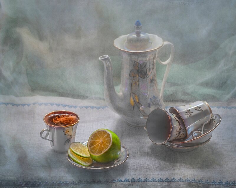 Tea Set with Citrus