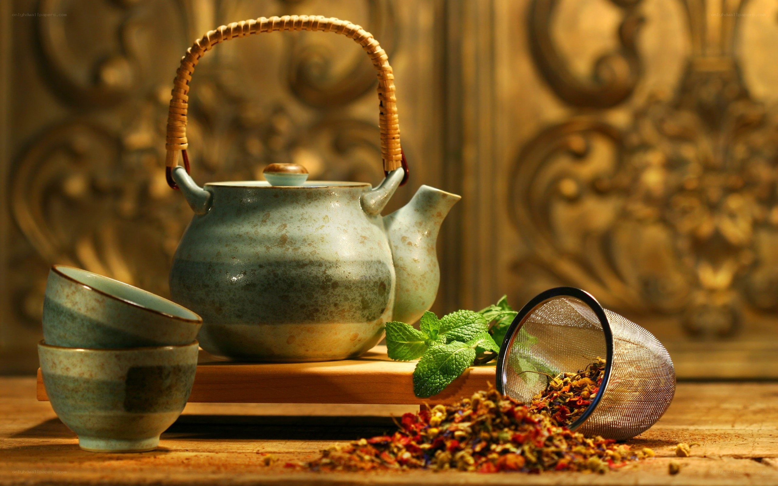 Tea set with dried herbs