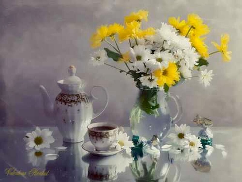 Tea Set with Flowers — Yellow, Serene