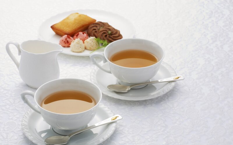 Tea Set with Pastries — White, Calm