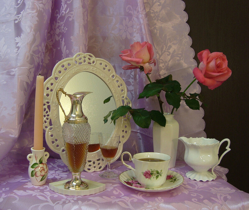 Tea Set with Roses — Purple