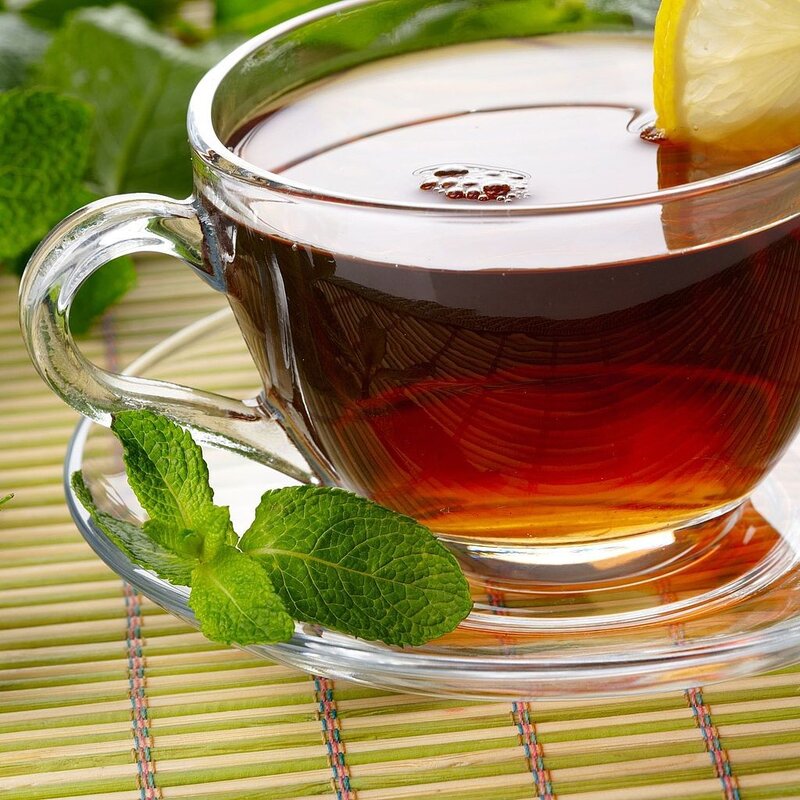 Tea with lemon and mint