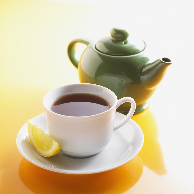 Tea with lemon wedge