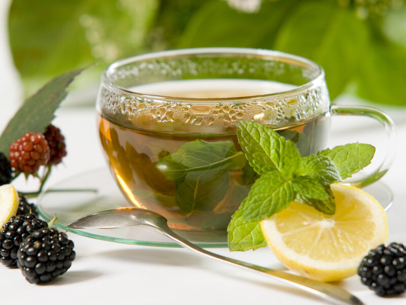 Tea with Mint and Lemon