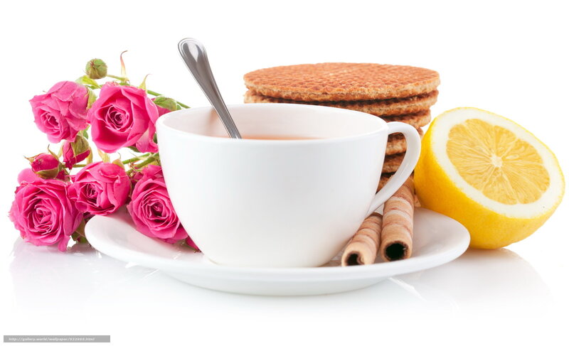 Tea with roses and cookies