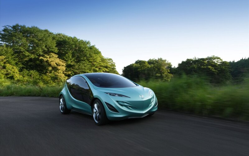 Teal Concept Car — Dynamic