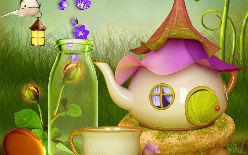 Teapot House in Garden — Green