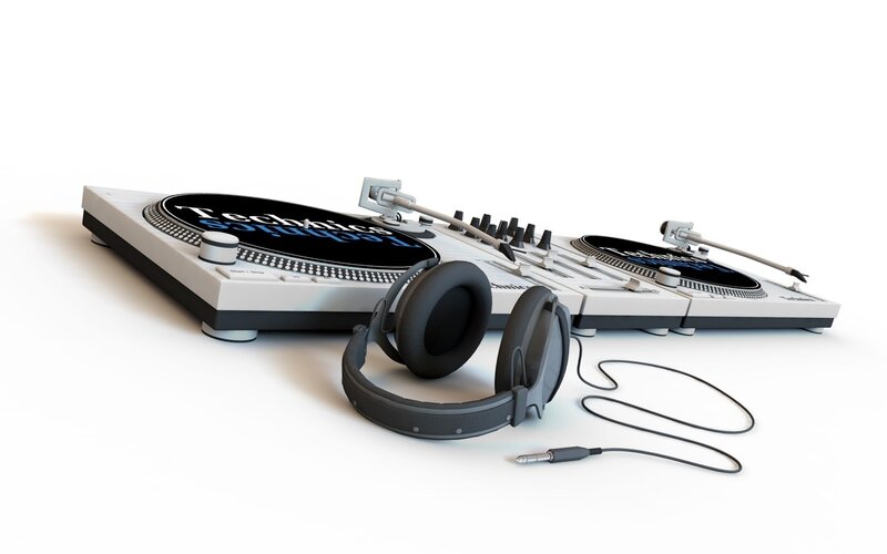 Technics Turntables and Headphones
