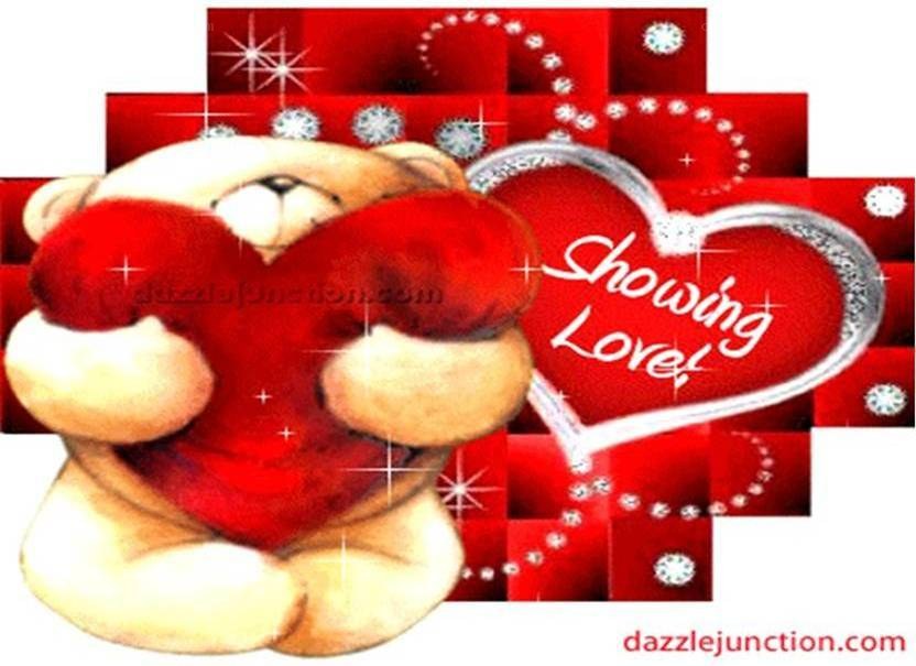 Teddy bear holding heart