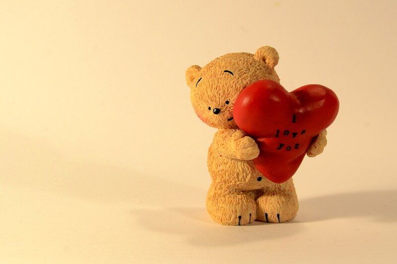 Teddy Bear Holding Heart — Beige, Calm