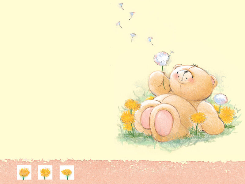 Teddy Bear in Field — Yellow