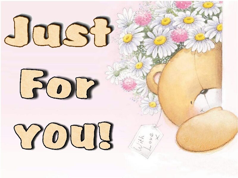 Teddy bear with flowers